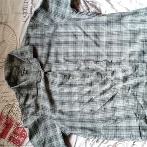 Plaid Short-Sleeved shirt